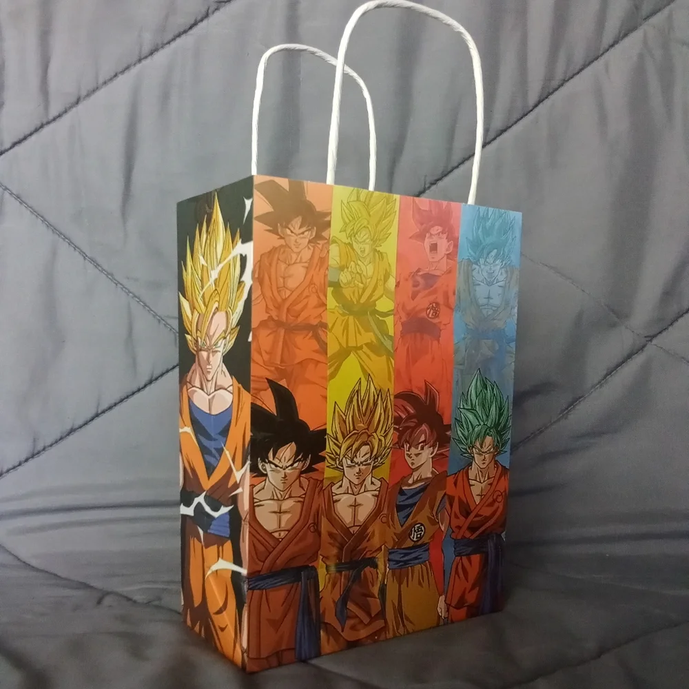 Dragon ball Anime x12 Paper Gift Bags Super Saiyan Goku Evolution Party Supplies